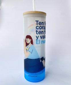 Vaso de vidrio con tapa de bambu "Ten fe, corazon ten firmeza y valor Él nunca falla"